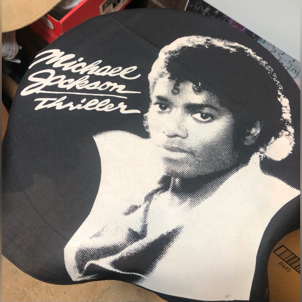 Michael Jackson Thriller Scarf - Tapestry - Bandanna - New!